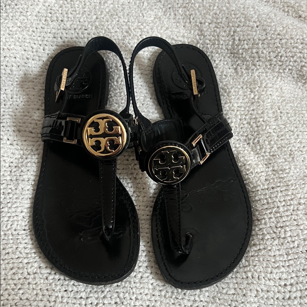 Tory Burch Cassia Thong Sandals Black and Gold